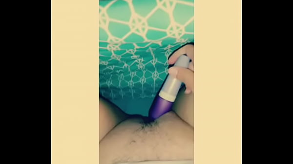 Phat pussy play